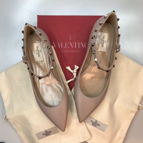 Valentino Garavani Shoes - NIB Authentic Valentino Garavani Rockstud Ankle Strap Pebbled Leather Flat
